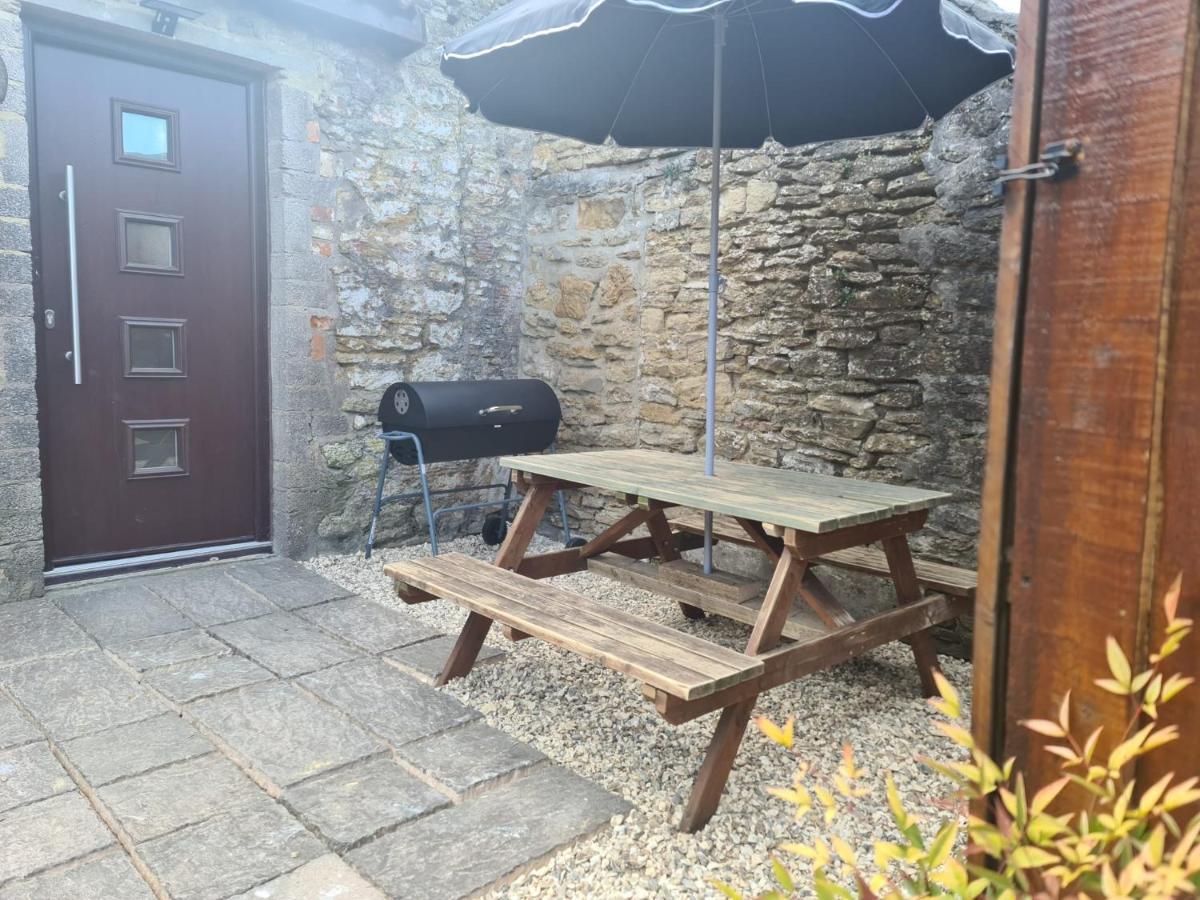 Luxury Bumblebee Cottage Frome Longleat Aqua Sana Bath Dog Freendly Exterior foto