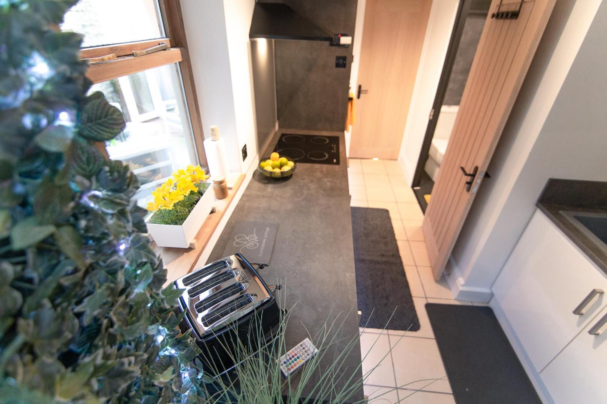 Luxury Bumblebee Cottage Frome Longleat Aqua Sana Bath Dog Freendly Exterior foto